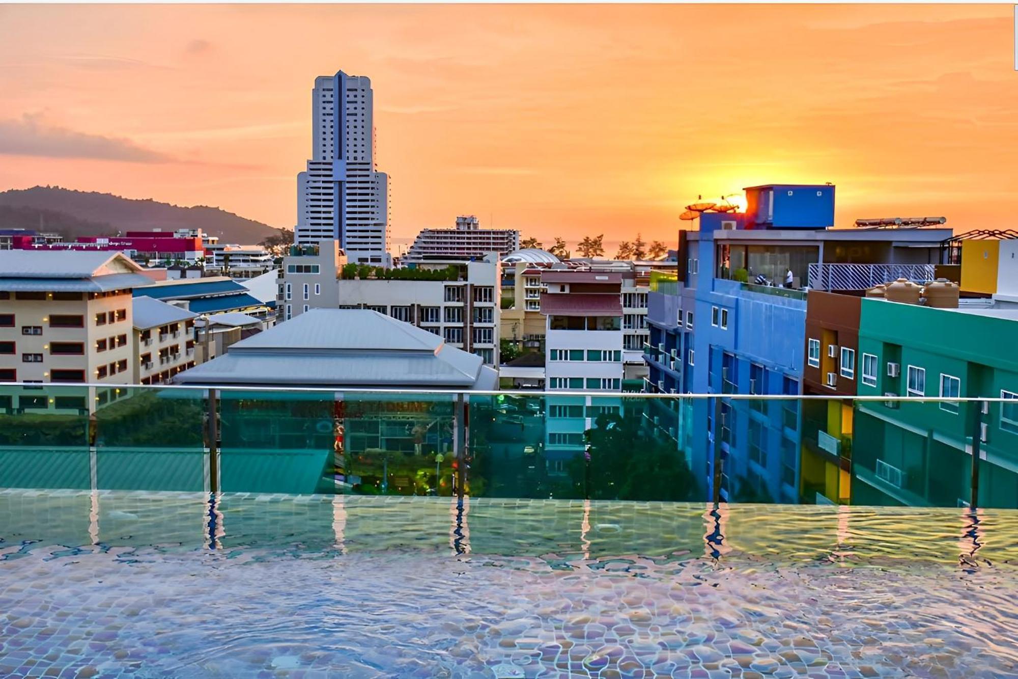 首都o 806 希拉大酒店与水疗中心 Patong 外观 照片